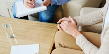 Cruz Roja organiza en Torrelavega una jornada sobre salud mental y empleo