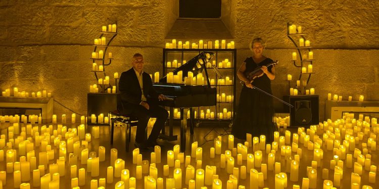 La magia de la música a la luz de las velas llega a Santander