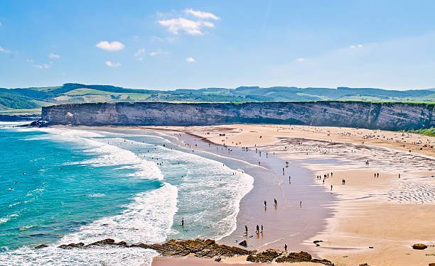 Santander licitará este lunes el servicio de salvamento, socorrismo y baño adaptado para la temporada estival 2025