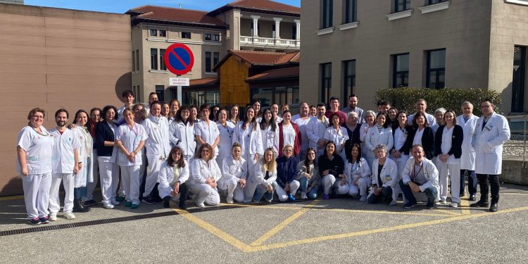 El Servicio de Anatomía Patológica de Valdecilla renueva su acreditación en la norma UNE-EN ISO 15189:2023