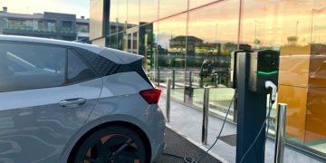 Gesvican aprueba la última fase del proyecto de puntos de recarga en Cantabria