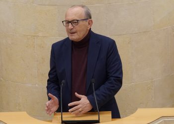 El PRC exige al Gobierno explicaciones por la crisis en Sidenor y Bridgestone y reclama un plan industrial urgente