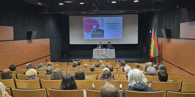 El ciclo de conferencias ‘Los Martes de Salud’ de Torrelavega concluye con éxito