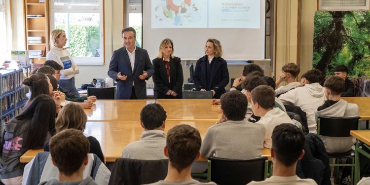 Camargo lanza una campaña educativa de salud para prevenir hábitos de riesgo entre los jóvenes