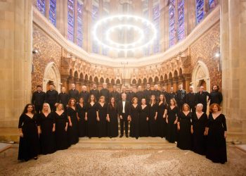 La Camerata Coral de la UC celebra su 50 aniversario con un concierto especial