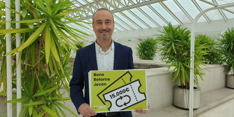 El PRC propone ayudas de hasta 15.000 euros para facilitar el retorno de jóvenes universitarios a Cantabria