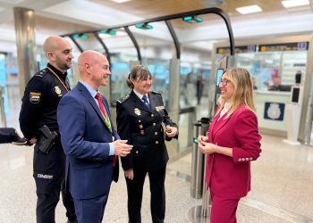 El Aeropuerto Seve Ballesteros estrena el control fronterizo automatizado con puertas ABC