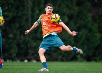 Aldasoro, antes del duelo ante el Sporting: «Vamos partido a partido, ya haremos cuentas al final»