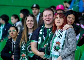 El Racing sortea las entradas para el partido contra el Levante entre sus abonados
