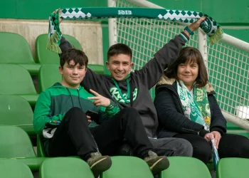 El Racing inicia la venta anticipada de entradas para el partido contra el CD Tenerife