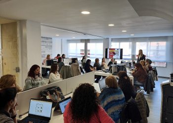 La Cámara de Comercio de Torrelavega impulsa la digitalización del pequeño comercio con el programa ‘Comercio 5.0’