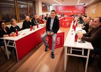 Pedro Casares (PSOE) marca la vivienda como “objetivo de legislatura” y aspira a liderar Cantabria en 2027