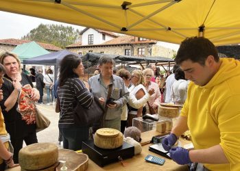 La Feria del Queso Artesano de Liérganes regresa con más actividades y una veintena de queserías