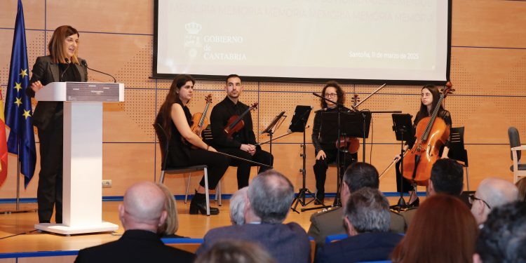 Cantabria honra a las víctimas del terrorismo y refuerza su compromiso con la memoria y la justicia