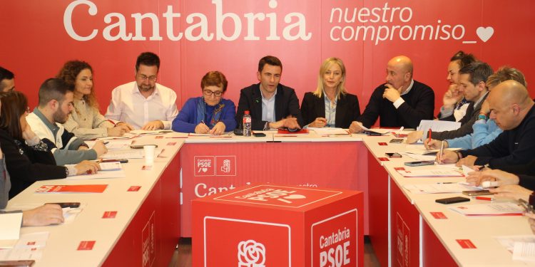 Mario Iglesias, nuevo portavoz del PSOE en el Parlamento de Cantabria