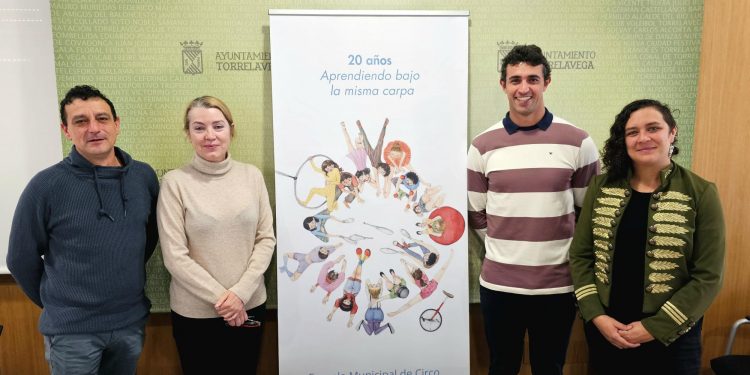 La Escuela Municipal de Circo y Teatro Físico de Torrelavega celebra su 20º aniversario con una programación especial