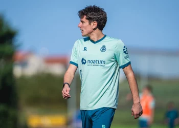 El Racing continúa su preparación con la ausencia de Sangalli y Mantilla integrado al grupo