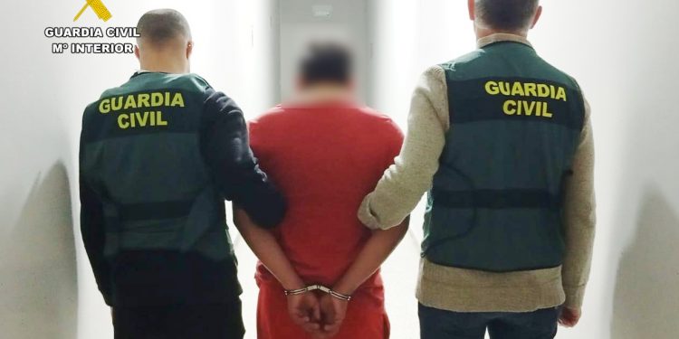 Detenido el hombre que apuñaló a otra persona en Maliaño y se dio a la fuga