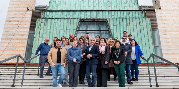 El Palacio de Festivales estrena en Santander la ópera ‘Diálogos de carmelitas’ con un elenco de 150 artistas