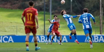 El Racing de Santander niega un incidente racista en el partido contra el Fabril y denuncia acoso a un jugador