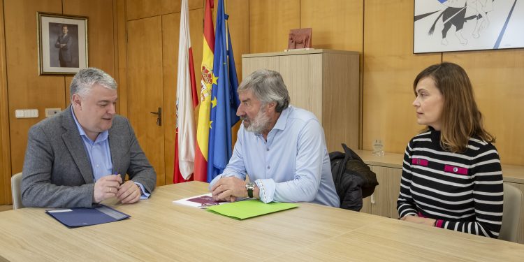 El Gobierno de Cantabria apoyará a Valderredible en la elaboración de su inventario municipal