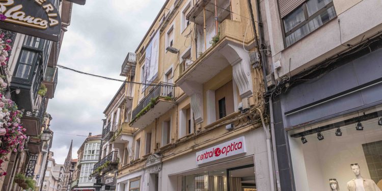 Luz verde a la rehabilitación de un edificio histórico en la calle Consolación de Torrelavega