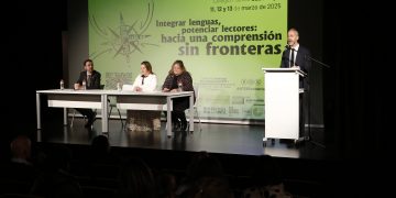 La Consejería de Educación presenta el plan estratégico ‘Cantabria es Plurilingüe’ en el I Foro de Plurilingüismo