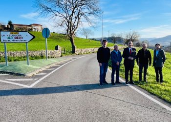 Cantabria impulsa mejoras en la seguridad vial de las carreteras CA-408 y CA-406 en Penagos con nuevos paseos peatonales