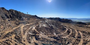 La Fiscalía investiga posibles delitos ambientales en el Polígono Eólico El Escudo tras una denuncia vecinal