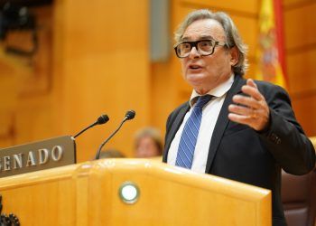 El PP pide en el Senado excluir al lobo del listado de especies protegidas al norte del Duero