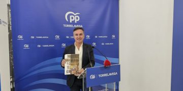 El PP de Torrelavega denuncia que el alcalde utiliza la revista municipal para promocionarse