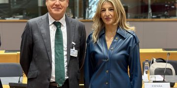 Arasti defiende en Bruselas la participación de las comunidades autónomas en las políticas europeas de empleo