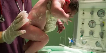 SATSE exige para las matronas de Cantabria la equiparación de su complemento salarial