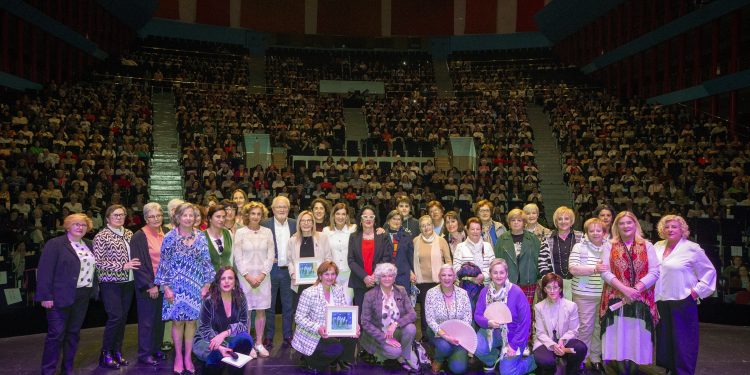 Cantabria conmemora el Día de la Mujer con un homenaje a asociaciones y nuevas medidas de apoyo a la igualdad