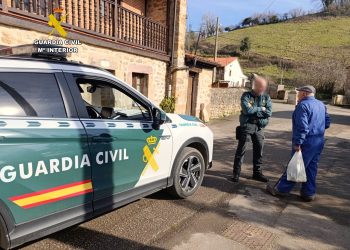 Investigada una mujer por el hurto de 500 euros a una pareja de ancianos en Santillana del Mar