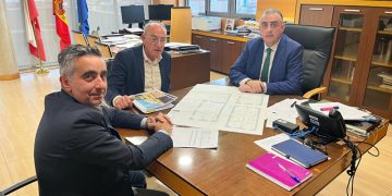 El Gobierno de Cantabria transformará las antiguas escuelas de Pesquera en viviendas de protección oficial