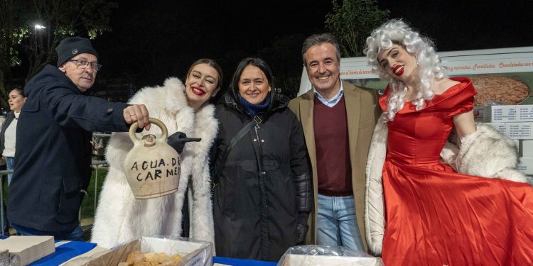 El Carnaval se despide en Maliaño con el juicio y quema del Cachón