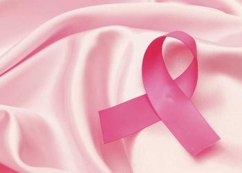 La Unidad Móvil para la detección precoz del cáncer de mama se instala en Reinosa para atender a 2.500 mujeres