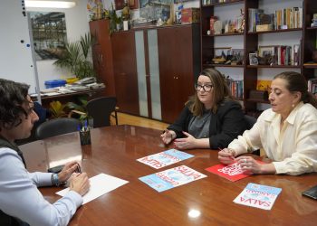 CCOO traslada al alcalde de Astillero su preocupación por el deterioro de la sanidad en Cantabria