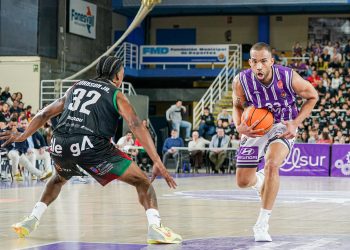 El Grupo Alega Cantabria asesta un golpe durísimo al UEMC Real Valladolid y se lleva un triunfo clave en Pisuerga