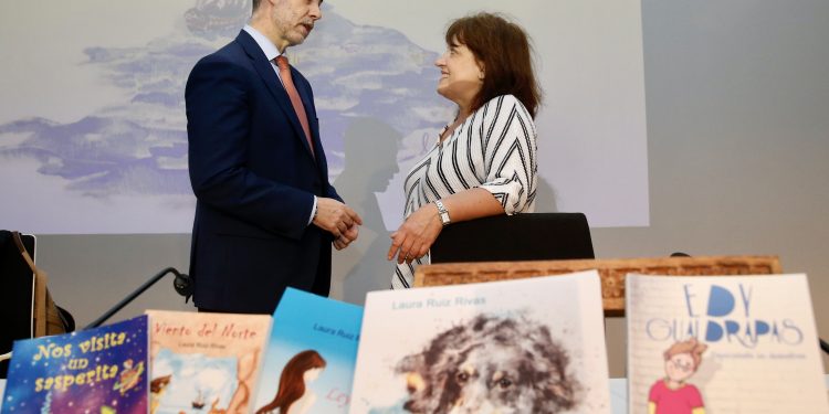 El Día del Libro Infantil y Juvenil destaca la importancia de la lectura en el desarrollo de los más jóvenes