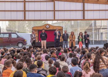 El Menéndez Pelayo estrena pista cubierta: nueva infraestructura para alumnos y vecinos de El Zapatón