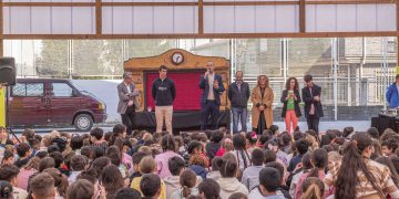 El Menéndez Pelayo estrena pista cubierta: nueva infraestructura para alumnos y vecinos de El Zapatón