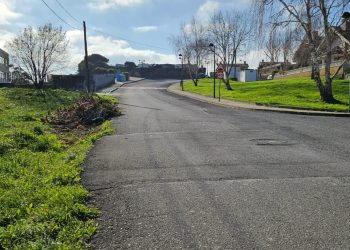 El PP de Suances pide la gratuidad del aparcamiento en la zona de playas para vecinos y trabajadores