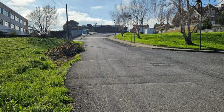El PP de Suances pide la gratuidad del aparcamiento en la zona de playas para vecinos y trabajadores