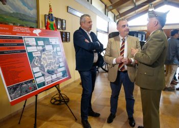 El Gobierno de Cantabria invertirá en un centro especializado para la insensibilización equina en Mazcuerras