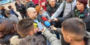 Izquierda Unida traslada al Ministerio de Trabajo el conflicto laboral en Bridgestone