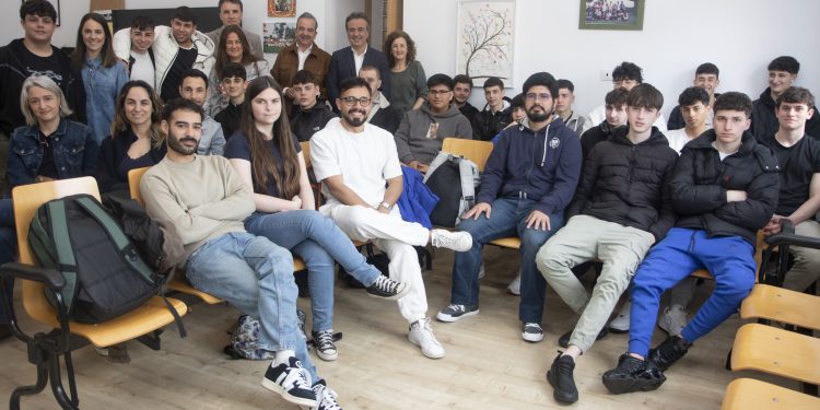 Cantabria fomenta el emprendimiento social en los jóvenes a través del proyecto ‘Conectando pasión y solidaridad en la economía’