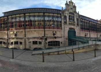 Santander saca a subasta once puestos del Mercado de La Esperanza para reactivar la actividad comercial