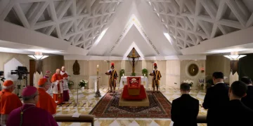 Buruaga: “El Papa Francisco deja una huella imborrable en la historia y en el corazón del mundo”